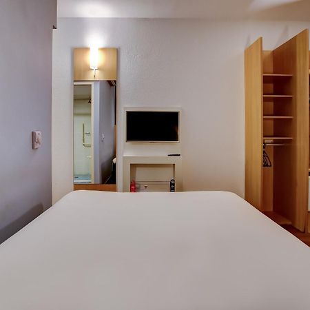 Ibis Vitoria Praia Do Canto Eksteriør billede